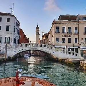 Vivaldi 4* Veneza